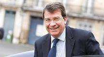 Droit du travail : Darcos crée des remous Droit du travail : Darcos crée des remous