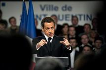 Nicolas Sarkozy appelle à l'unité du pays face à la crise Nicolas Sarkozy appelle à l'unité du pays face à la crise