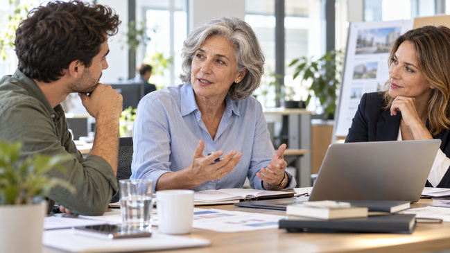 Emploi des seniors : ce qui change pour la consultation du CSE Emploi des seniors : ce qui change pour la consultation du CSE