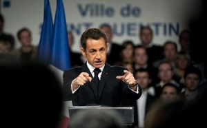 Nicolas Sarkozy appelle à l'unité du pays face à la crise