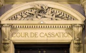 Accident de travail, rechute, la faute inexcusable s’étend à la rechute.