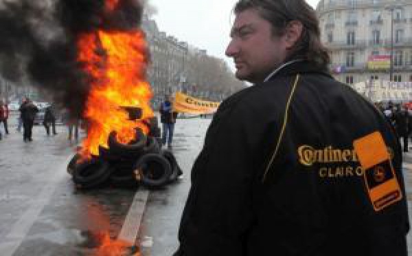 Continental : le plan social repoussé, la direction en accusation