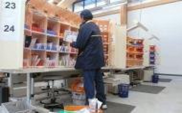 La Poste: un cadre se suicide en mettant en cause la direction