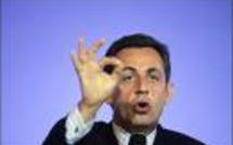 Sarkozy annonce l'extension des contrats de transition professionnelle