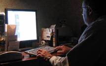 Un salarié licencié pour faute grave après avoir passé trop de temps sur des sites de charme